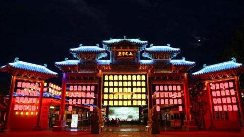 不止是演出，在樂(lè)動(dòng)敦煌上元市集解鎖敦煌 “沉浸式玩法”